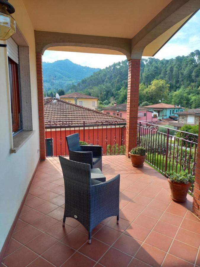 Villa Ester Камайоре Екстериор снимка