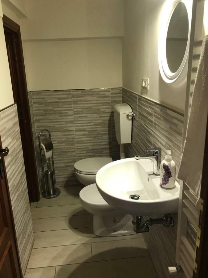 Villa Ester Камайоре Екстериор снимка